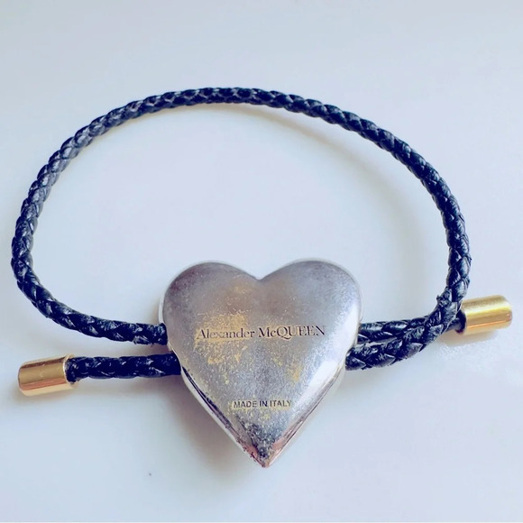 Unisex Alexander McQueen Heart Leather Strap Bracelet - Picture 7 of 9